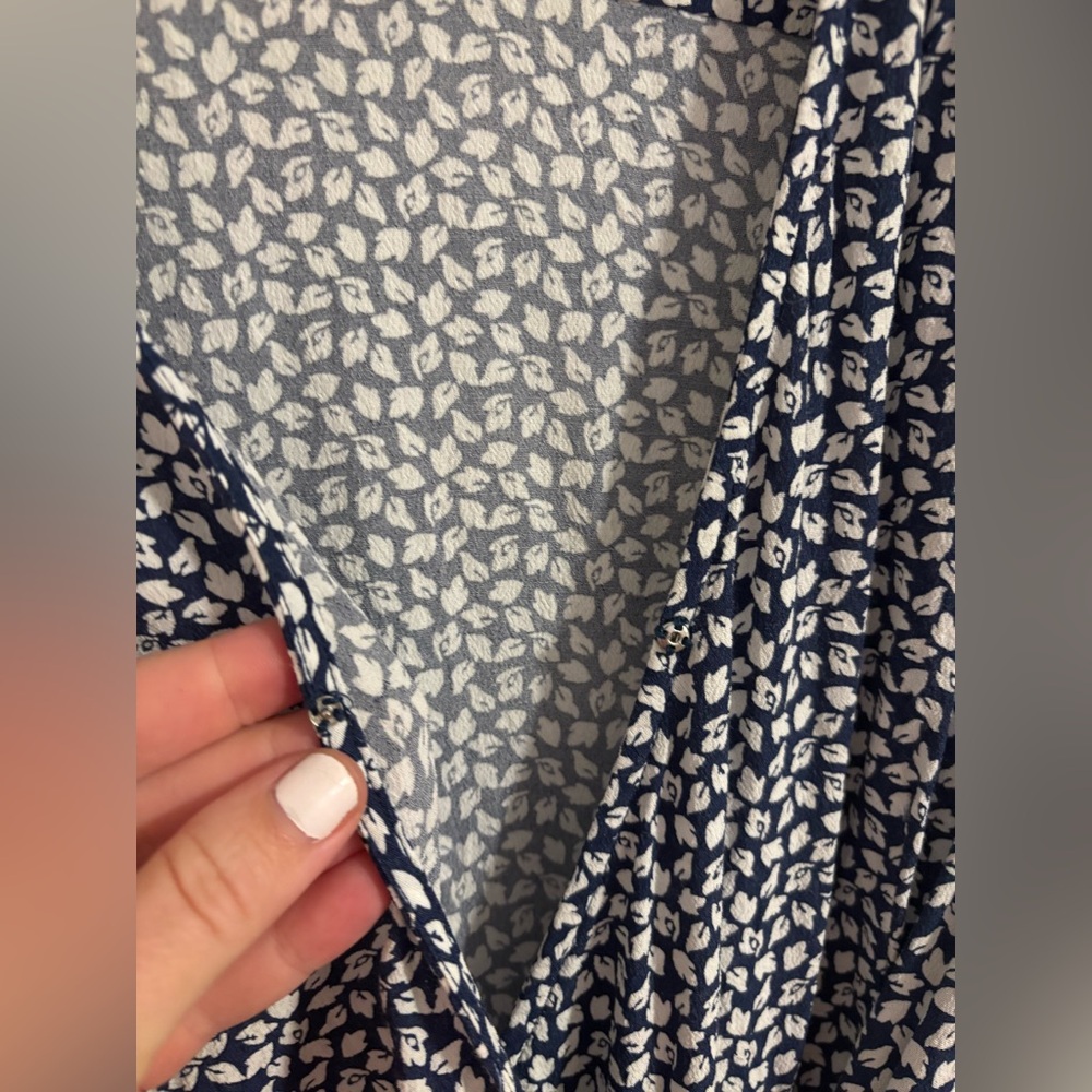 & OTHER STORIES Navy Floral Wrap Mini Dress Size XS - Picture 8 of 11